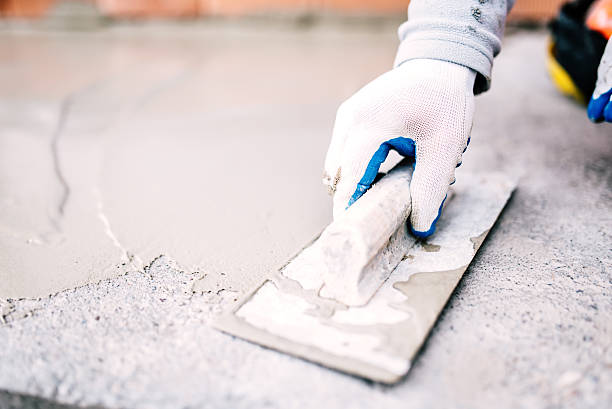 Best Concrete Pool Decks in Lake Holiday, IL
